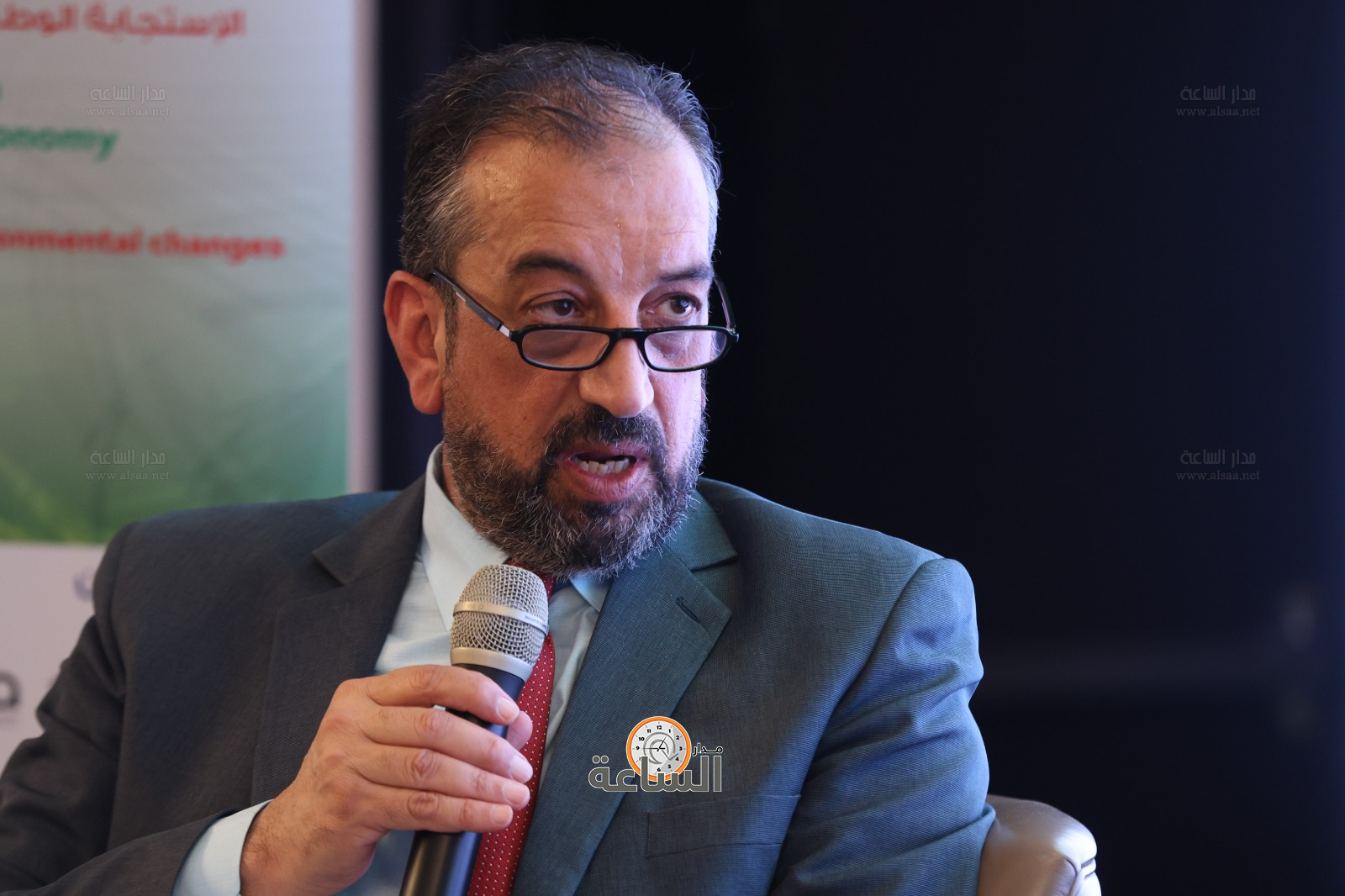 Madar Al-Saa Images 0.11641422655002254