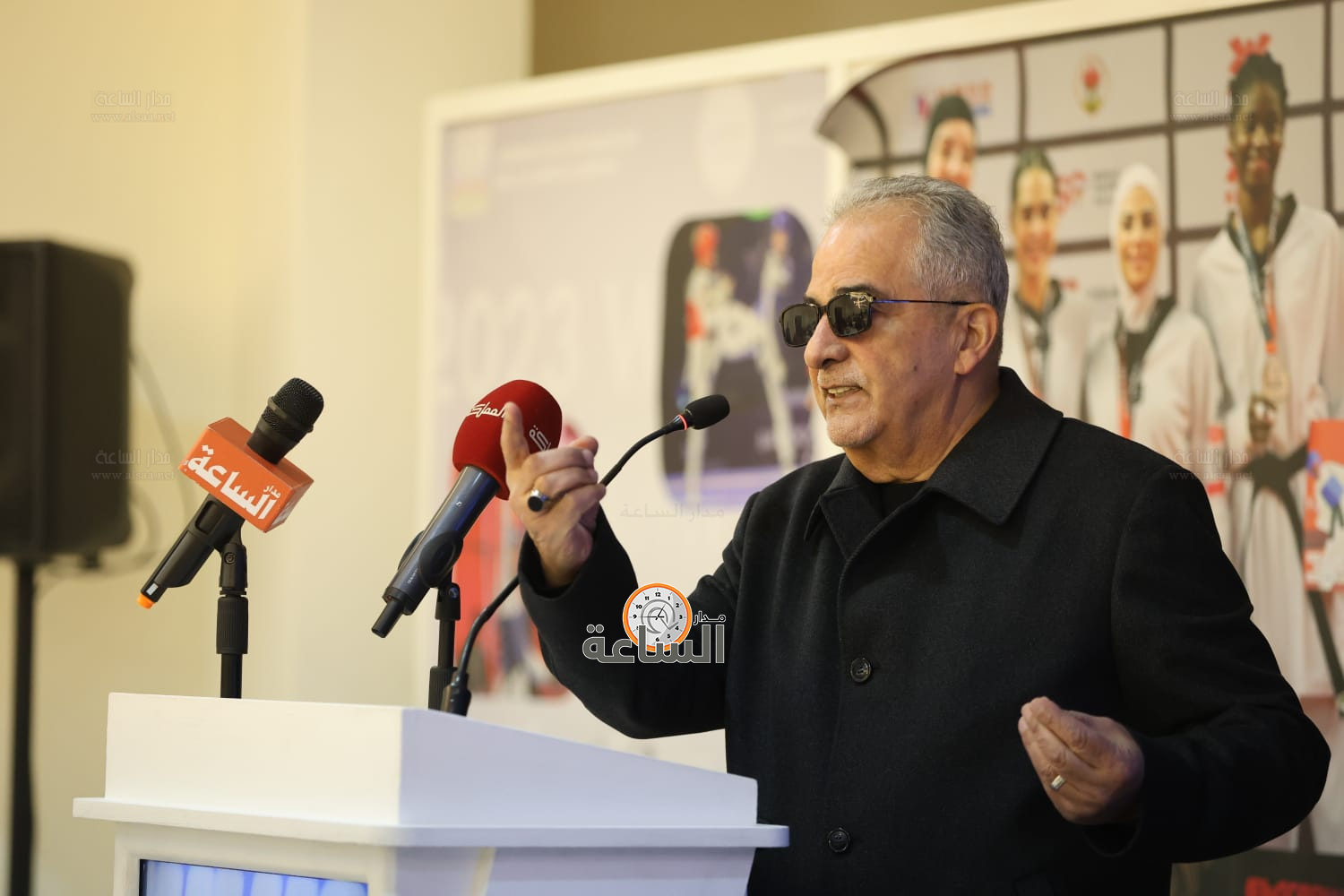 Madar Al-Saa Images 0.04477799268145932