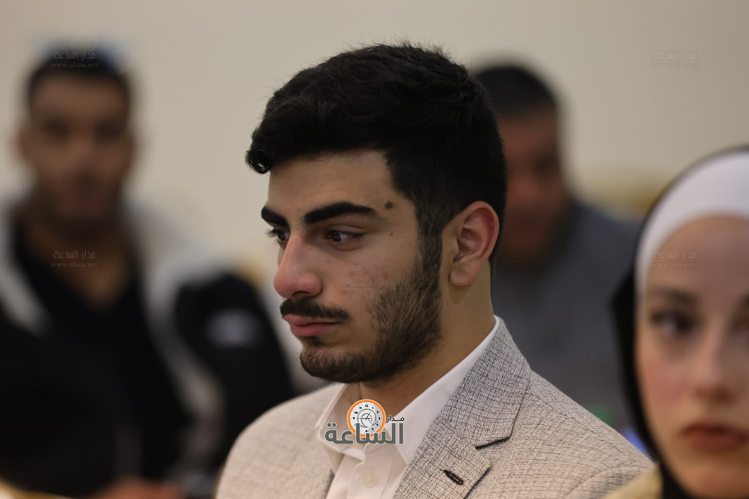 Madar Al-Saa Images 0.7537486436713039