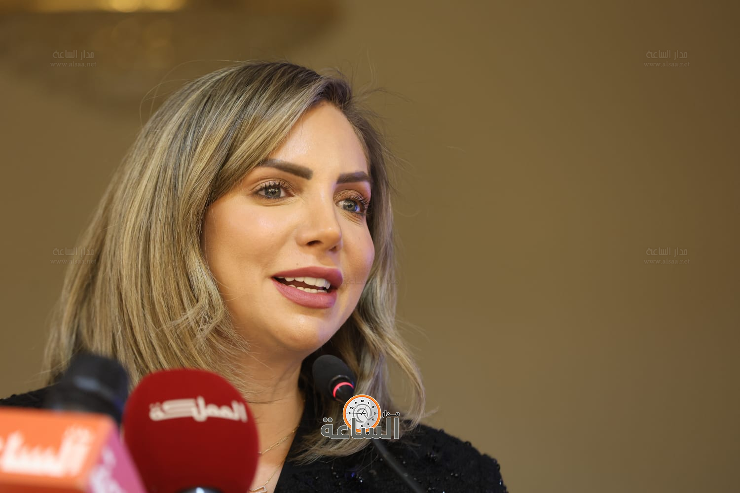 Madar Al-Saa Images 0.644808623105716