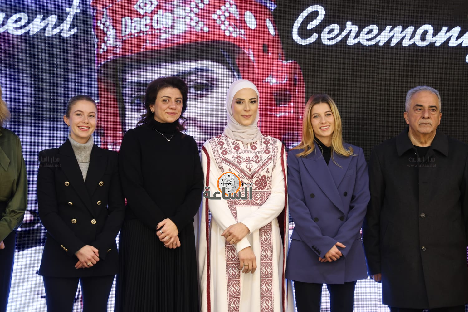 Madar Al-Saa Images 0.7022749068046035