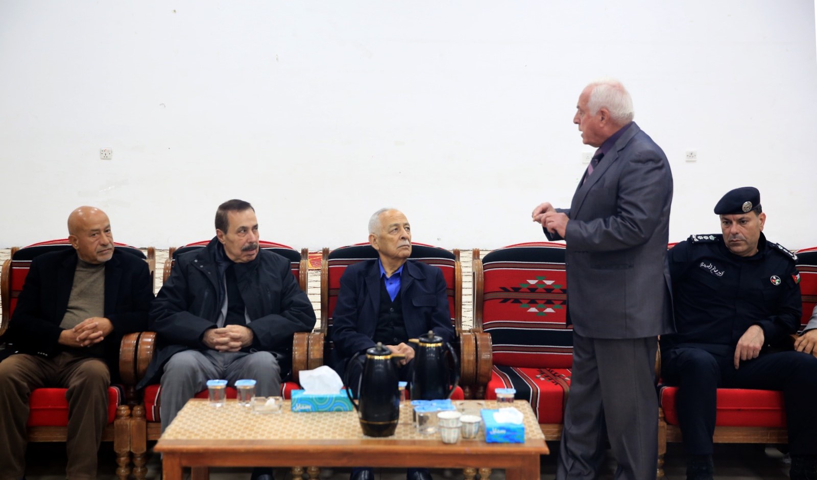 Madar Al-Saa Images 0.37485722035295854