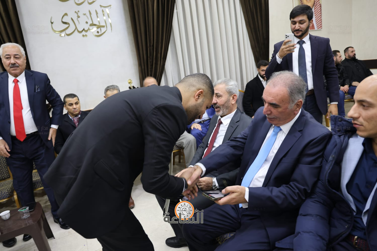 Madar Al-Saa Images 0.3618547398274916