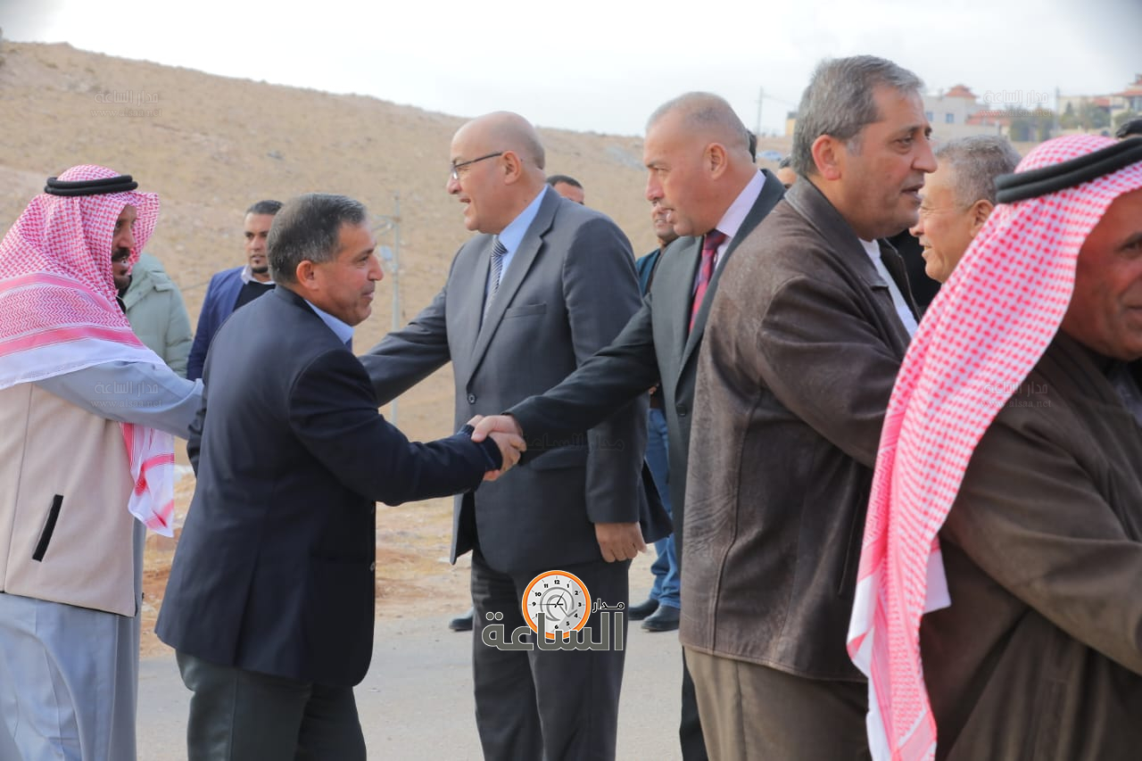 Madar Al-Saa Images 0.48245354309644606