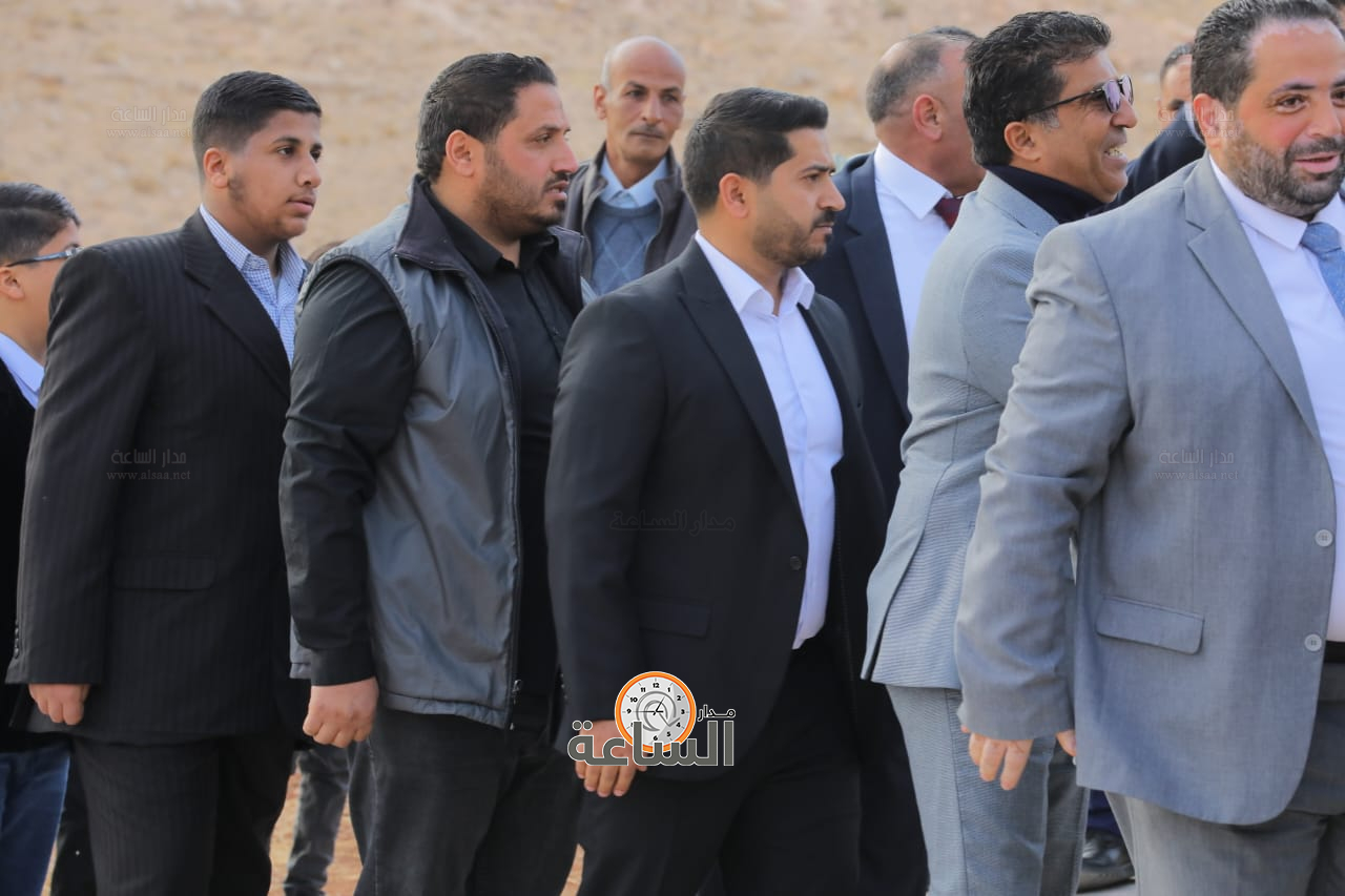 Madar Al-Saa Images 0.4988943123266385