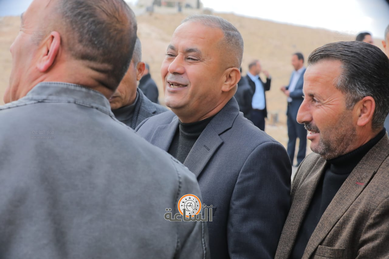 Madar Al-Saa Images 0.914554830936495