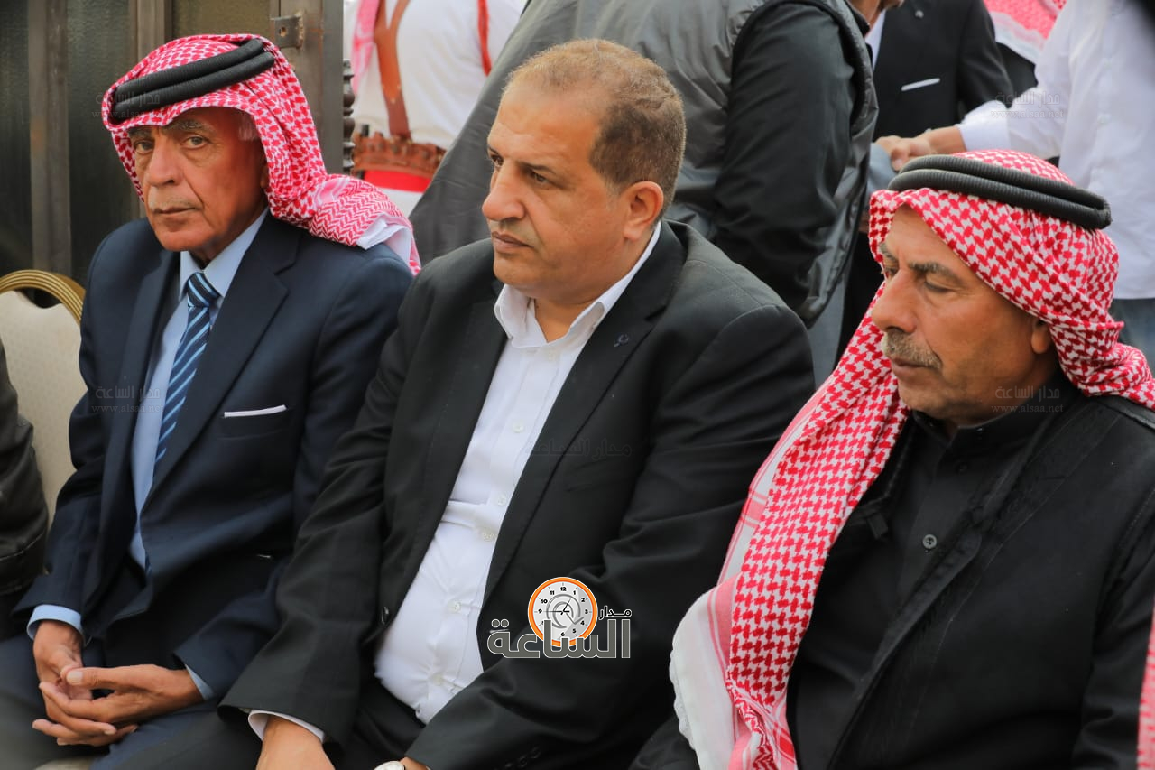 Madar Al-Saa Images 0.8156399822207001