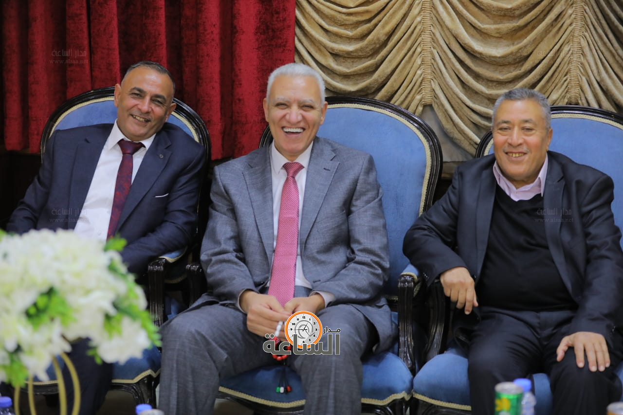 Madar Al-Saa Images 0.6597033293124657