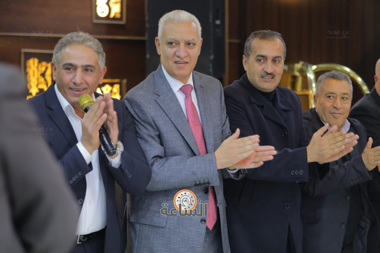 Madar Al-Saa Images 0.8813438538482969