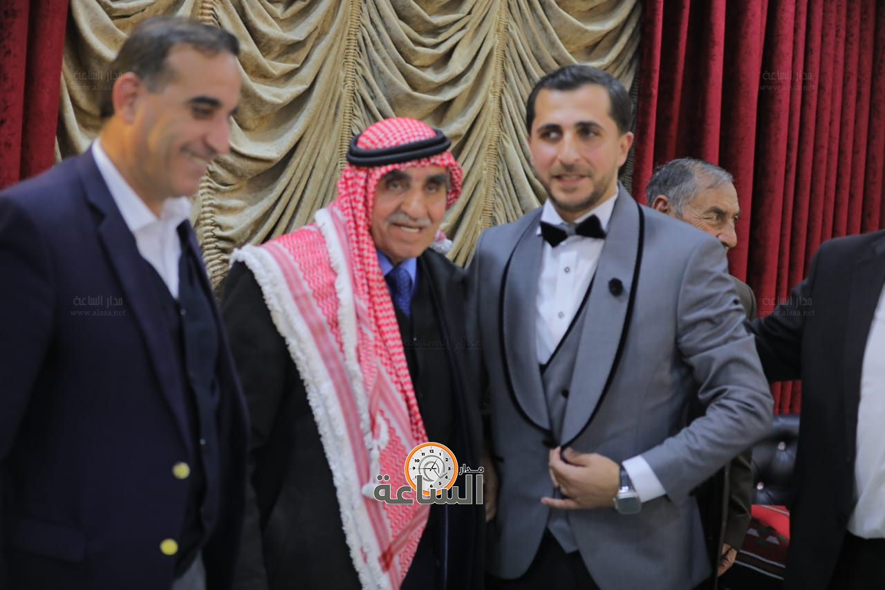 Madar Al-Saa Images 0.22575013952339562