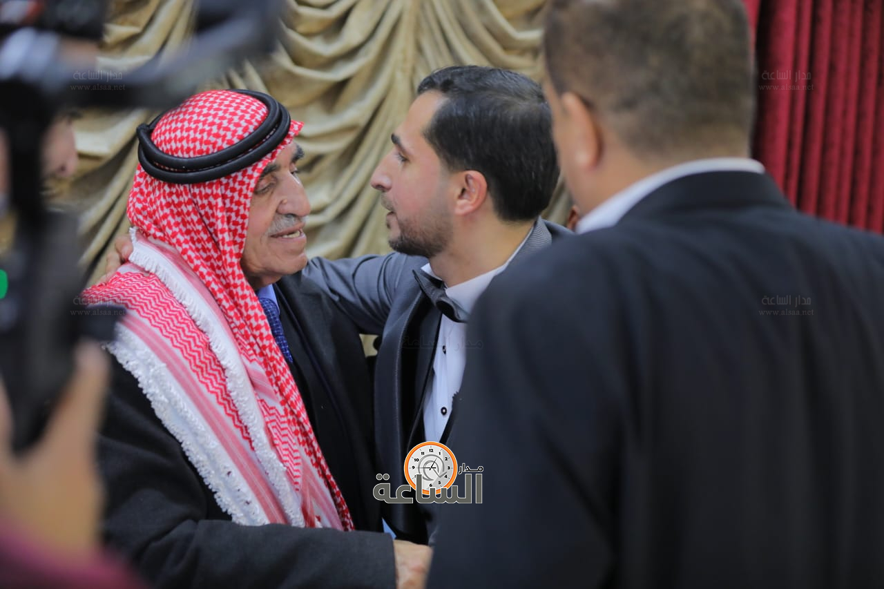 Madar Al-Saa Images 0.9839176946704984