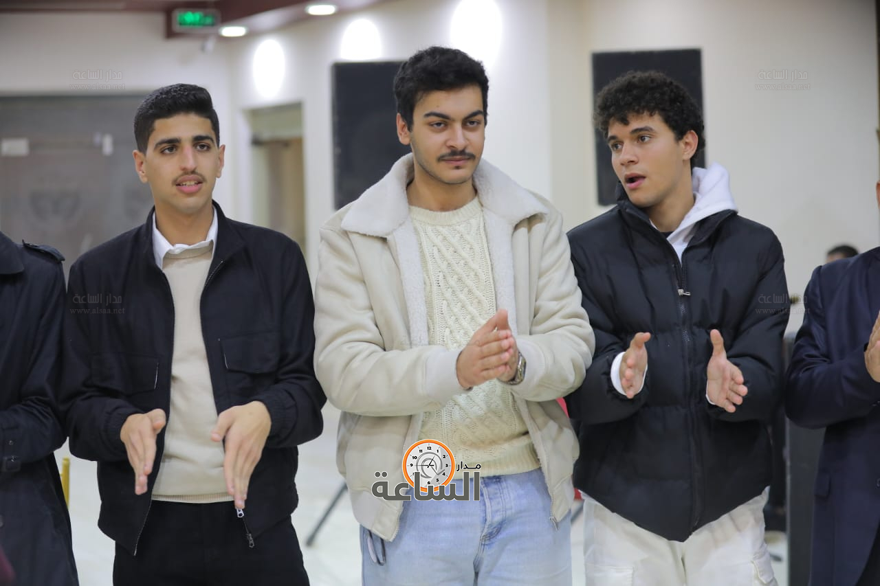 Madar Al-Saa Images 0.5300713620499797