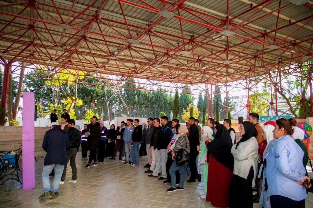 Madar Al-Saa Images 0.13223482689021515