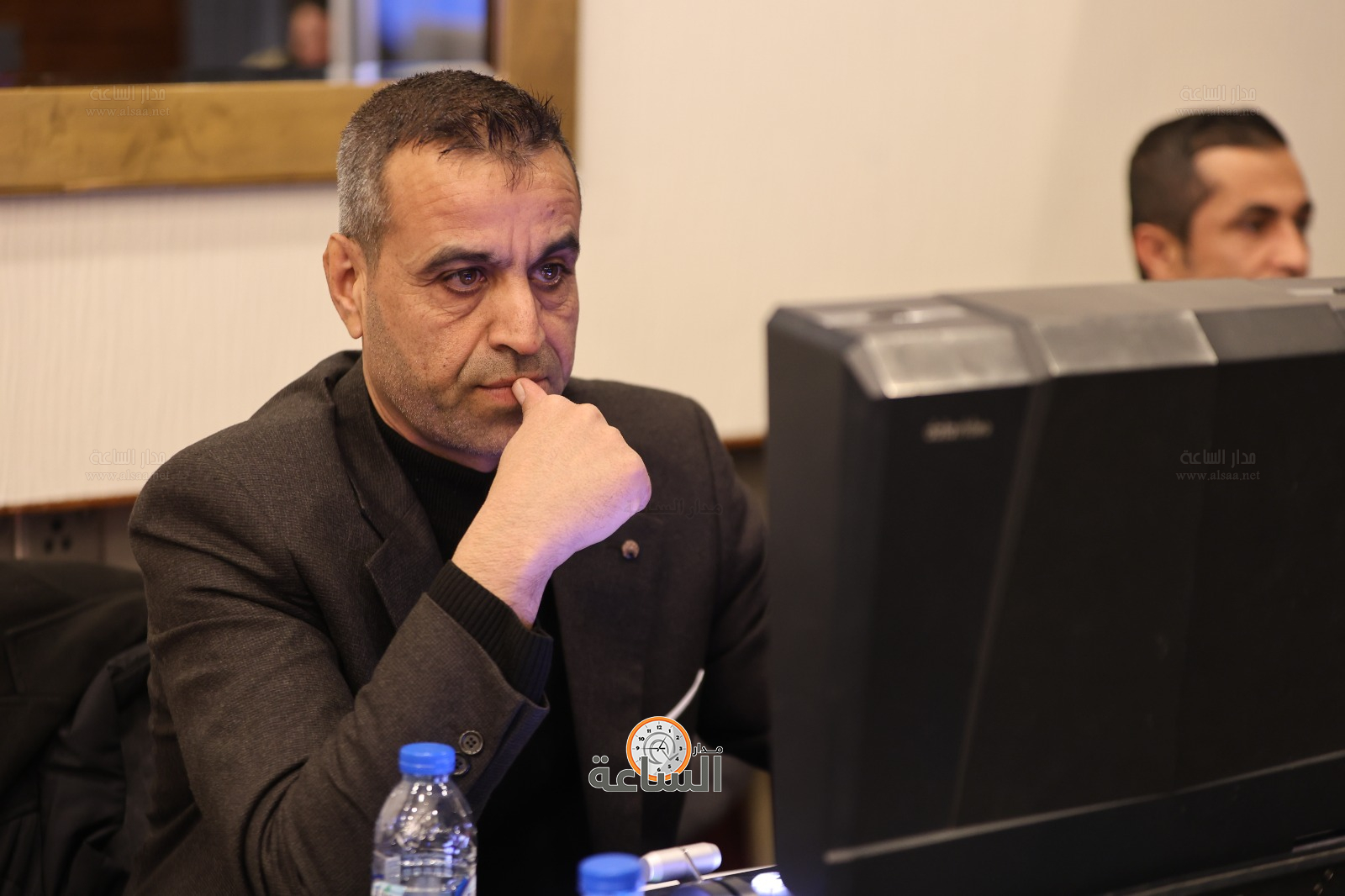 Madar Al-Saa Images 0.7023366535132667