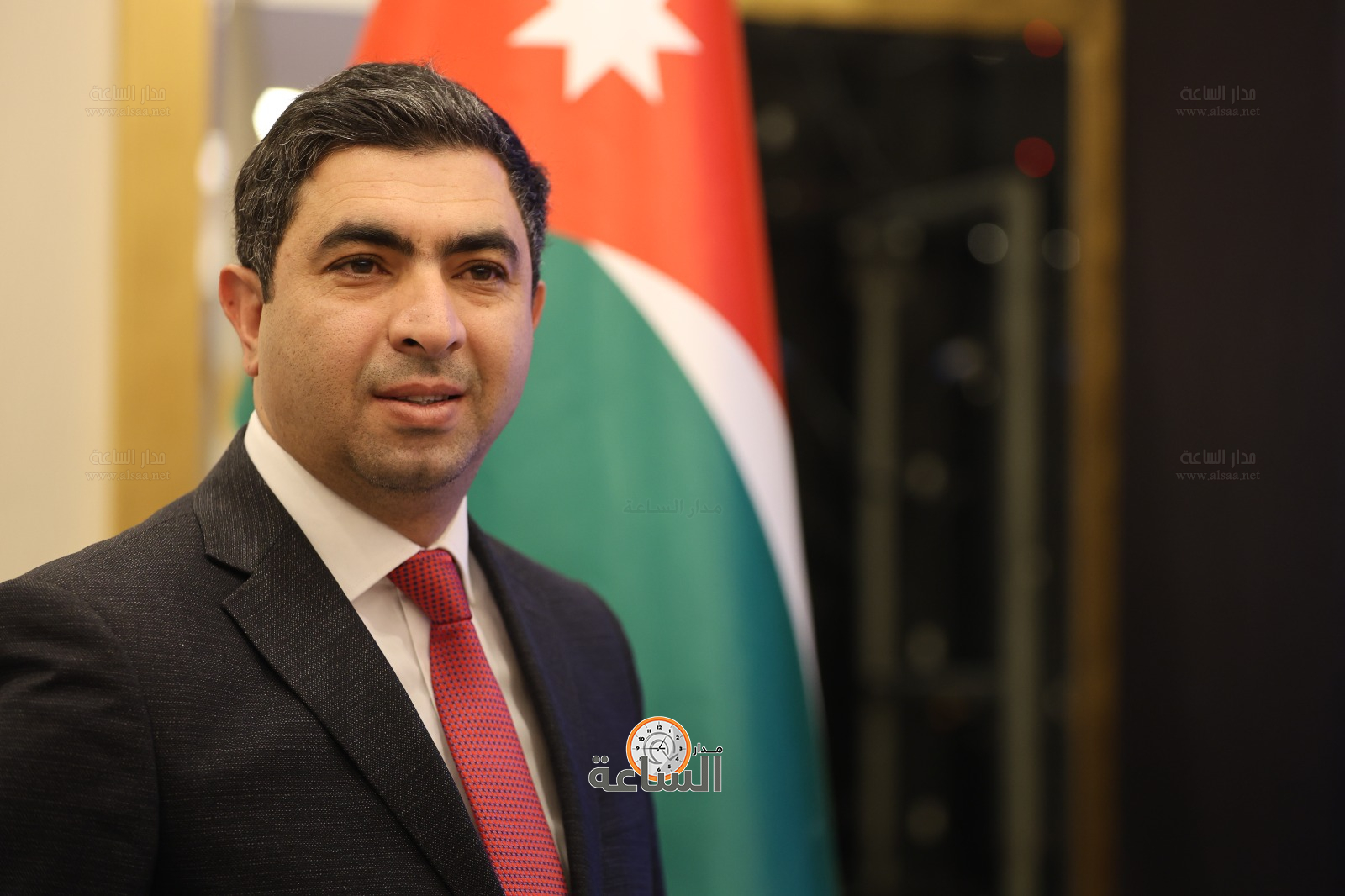 Madar Al-Saa Images 0.6726898620653605