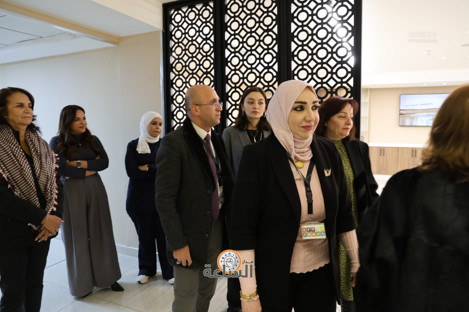 Madar Al-Saa Images 0.5367451885748609