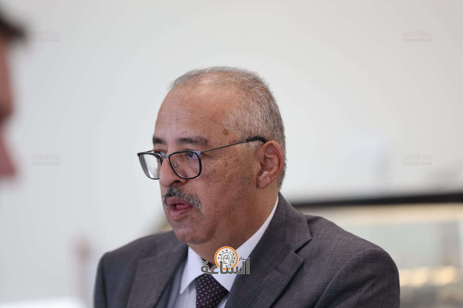 Madar Al-Saa Images 0.7390861639140116