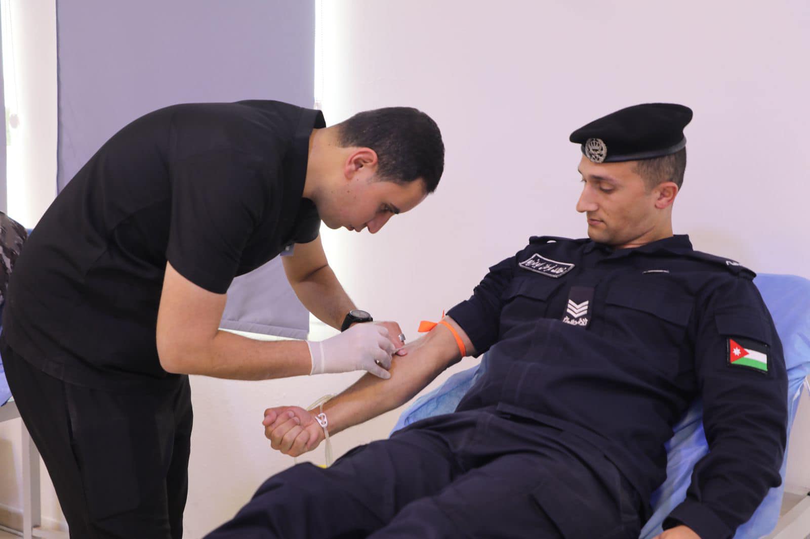 Madar Al-Saa Images 0.0020498304455907057