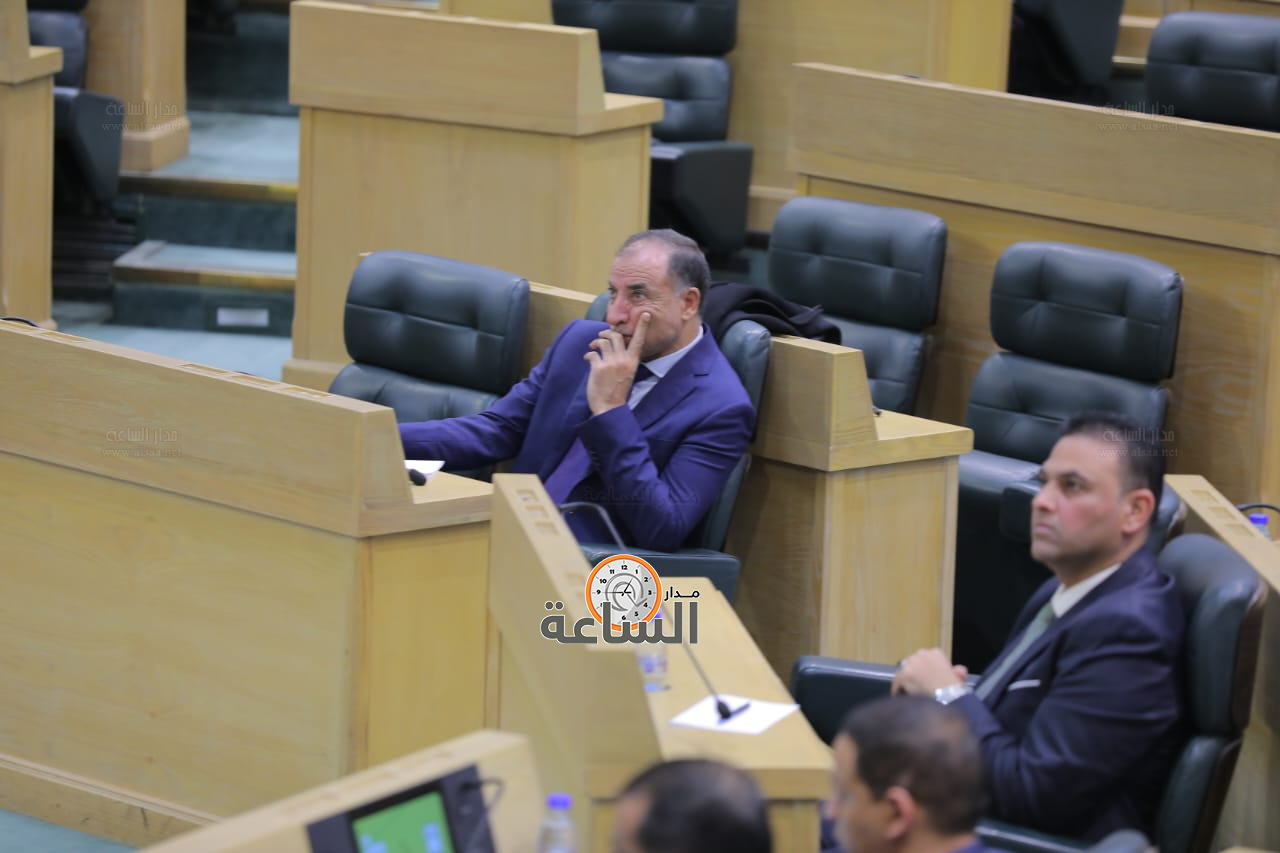 Madar Al-Saa Images 0.1883359862818459