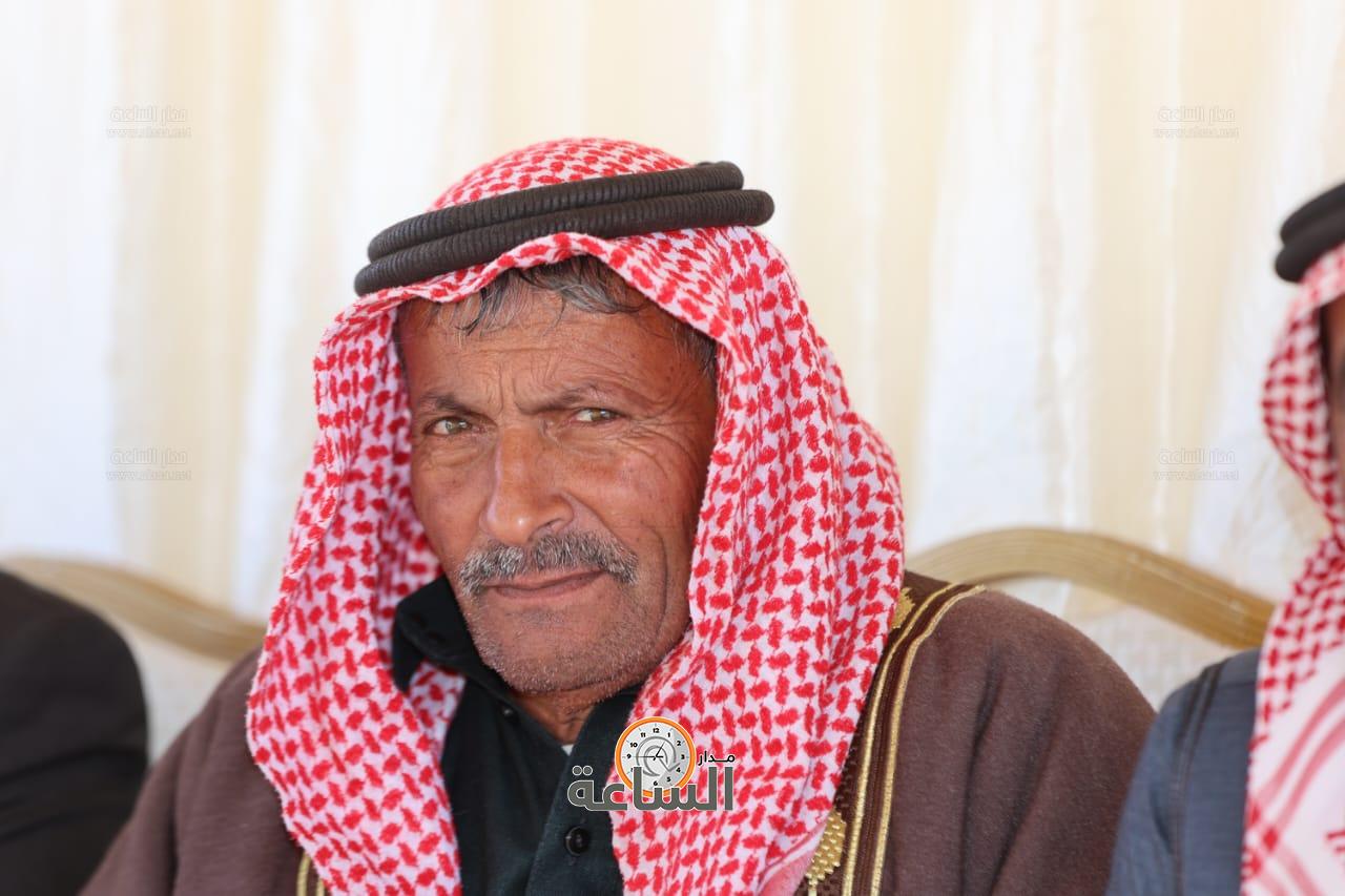 Madar Al-Saa Images 0.32330575143894125