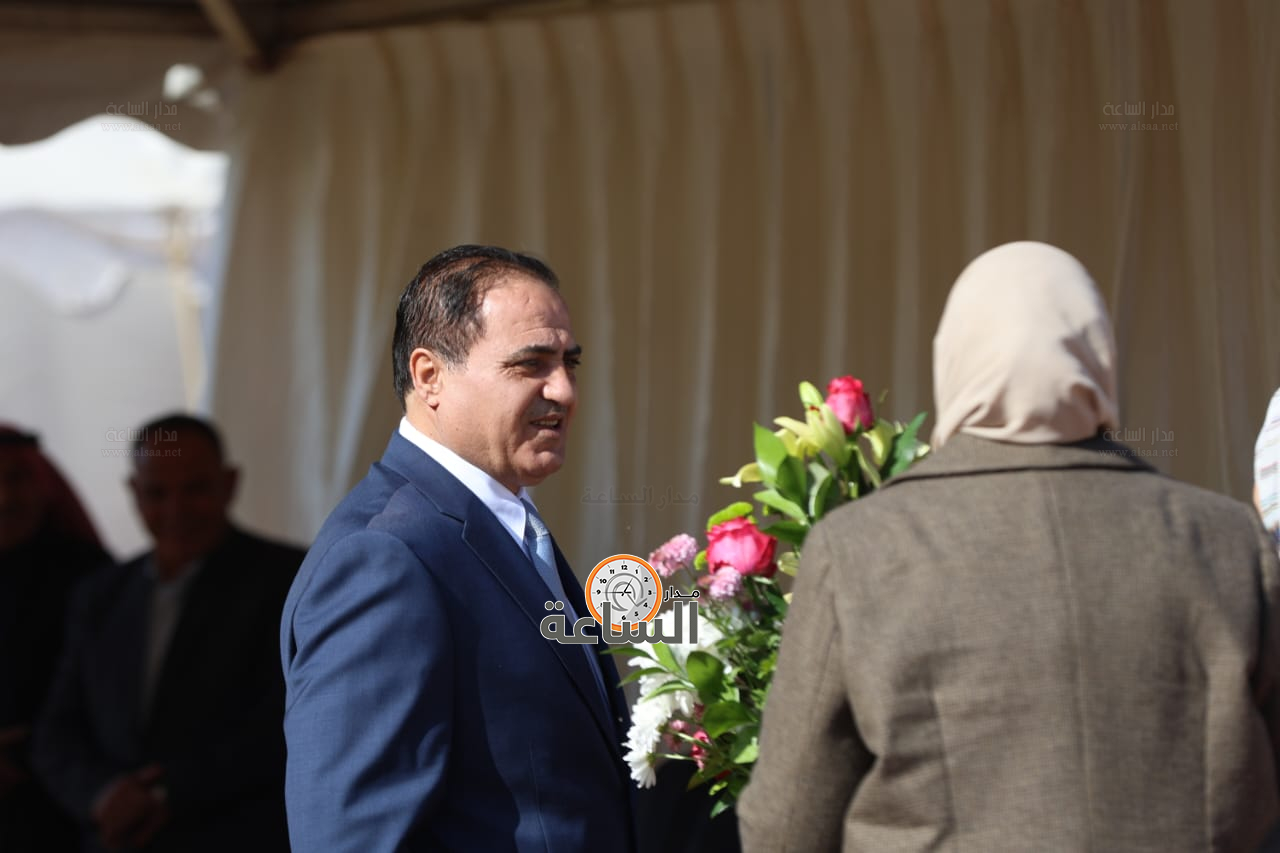 Madar Al-Saa Images 0.2215931226457255