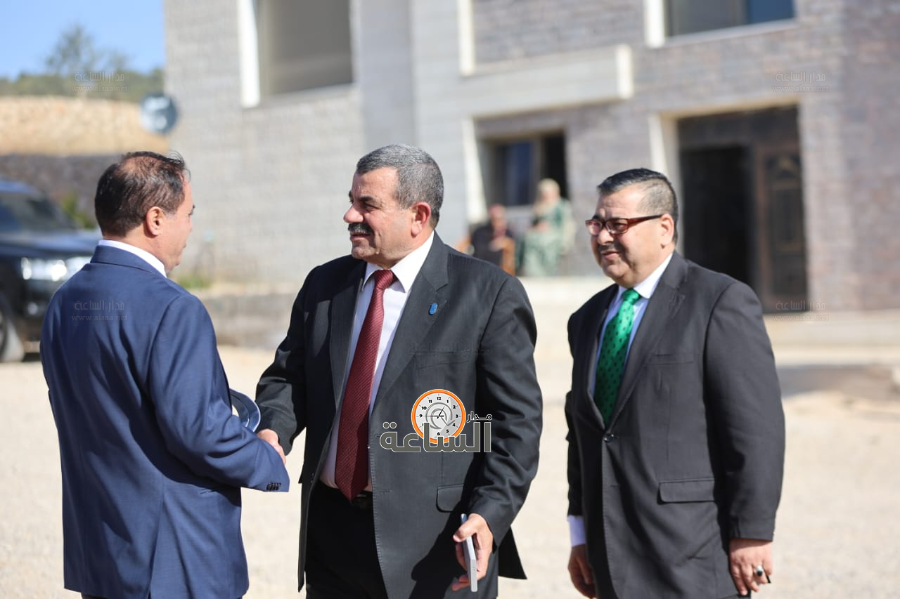 Madar Al-Saa Images 0.5803225984125393