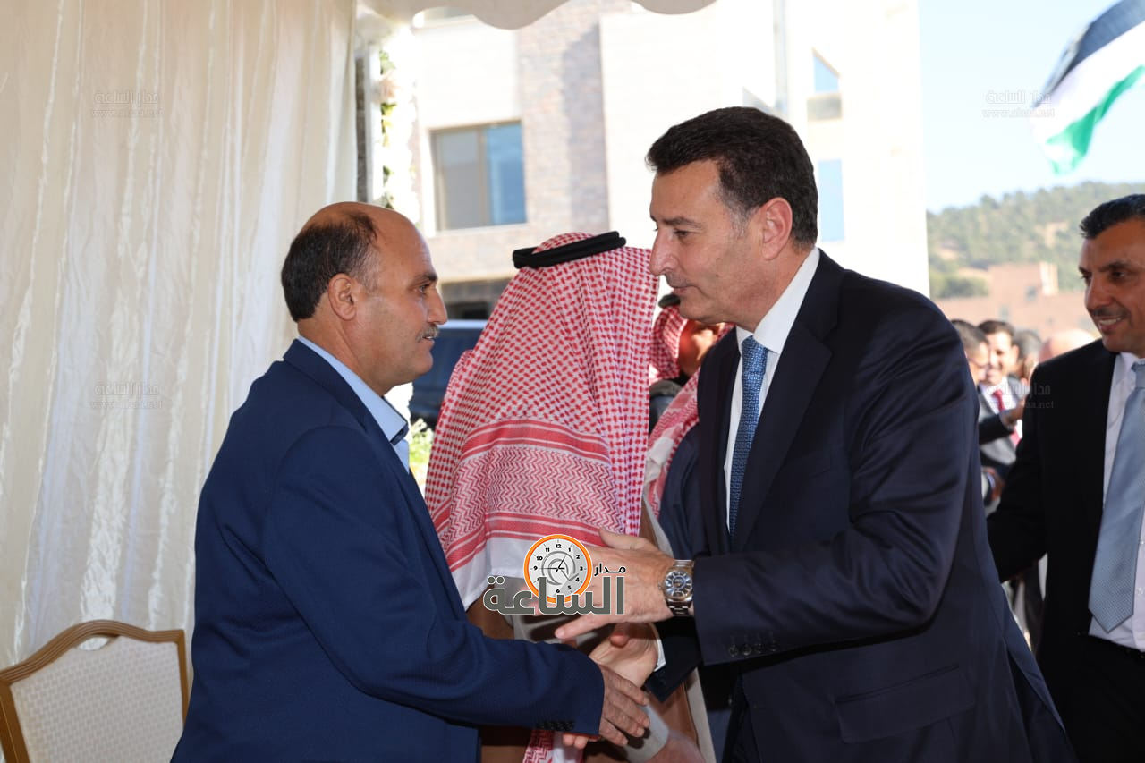 Madar Al-Saa Images 0.5346709719482314