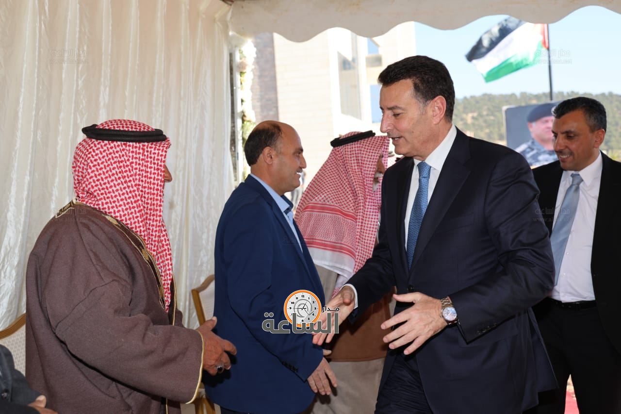 Madar Al-Saa Images 0.12889154679469716