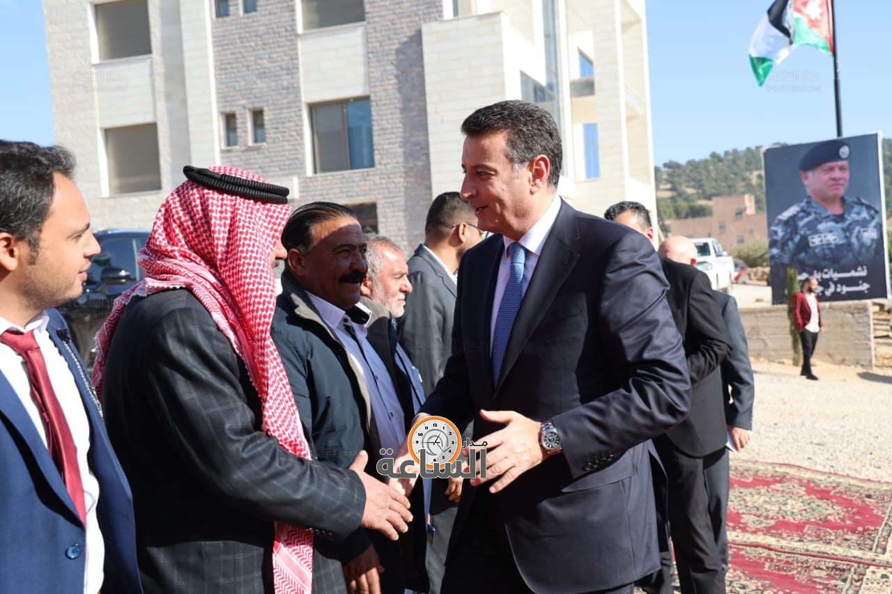 Madar Al-Saa Images 0.03894511502847253