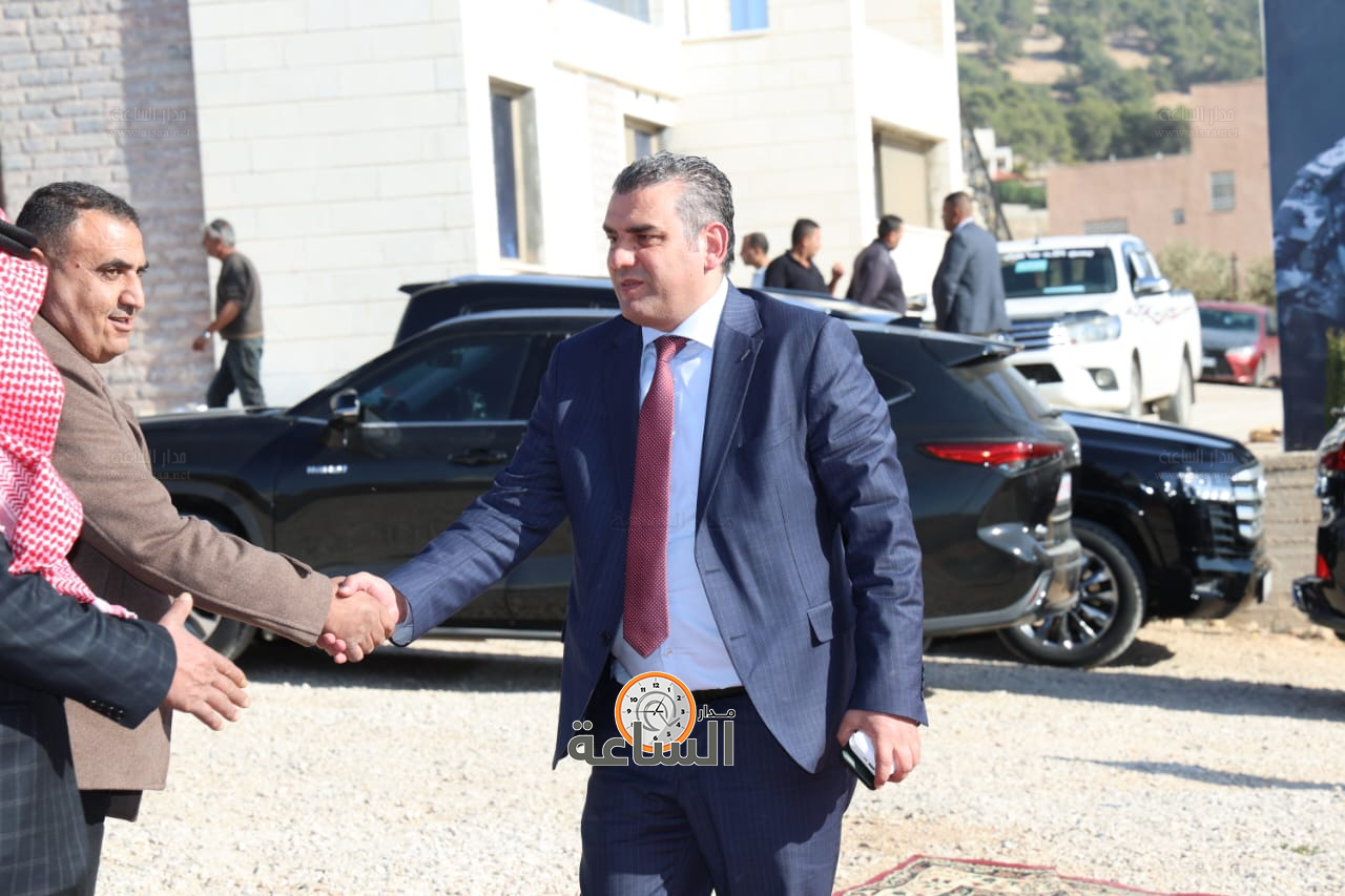 Madar Al-Saa Images 0.0038452605683949592