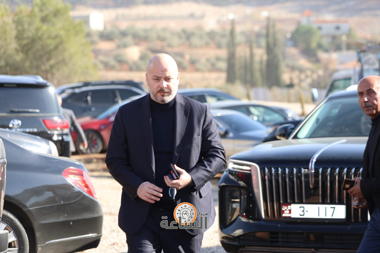 Madar Al-Saa Images 0.7041870225914624