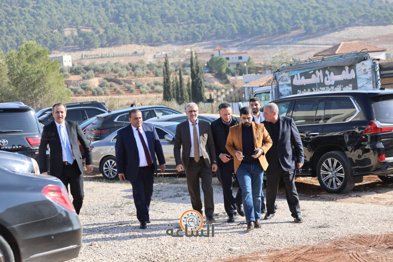 Madar Al-Saa Images 0.22149162467504246