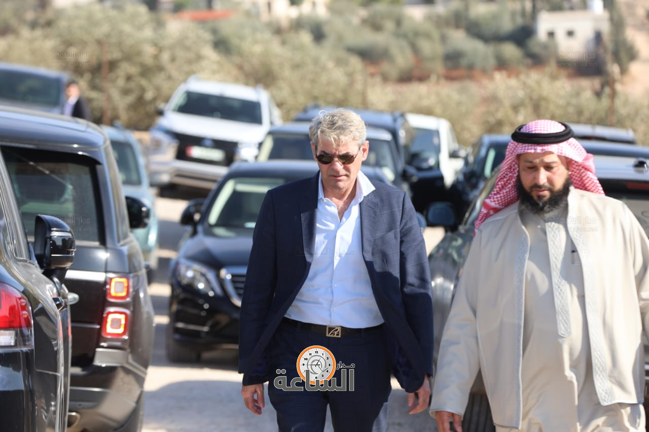 Madar Al-Saa Images 0.7662976955578722