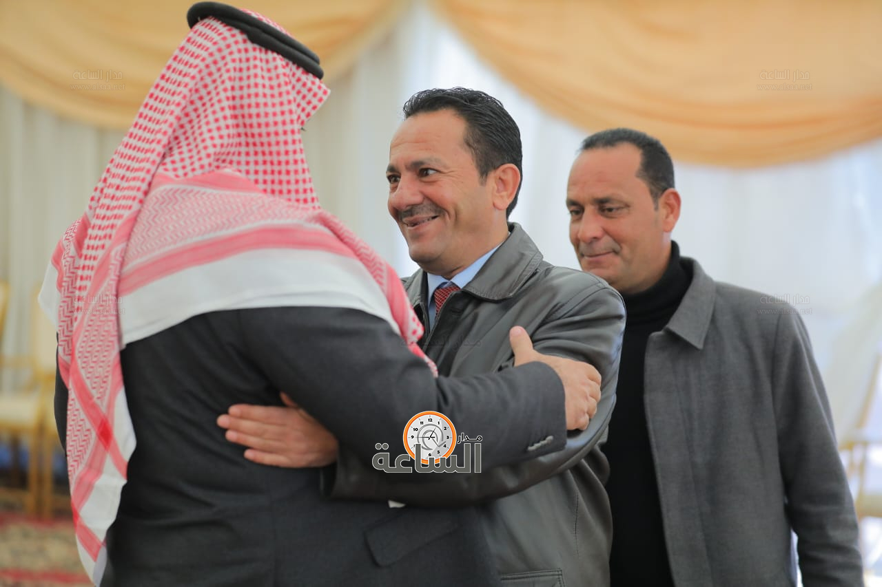 Madar Al-Saa Images 0.9912922143333096