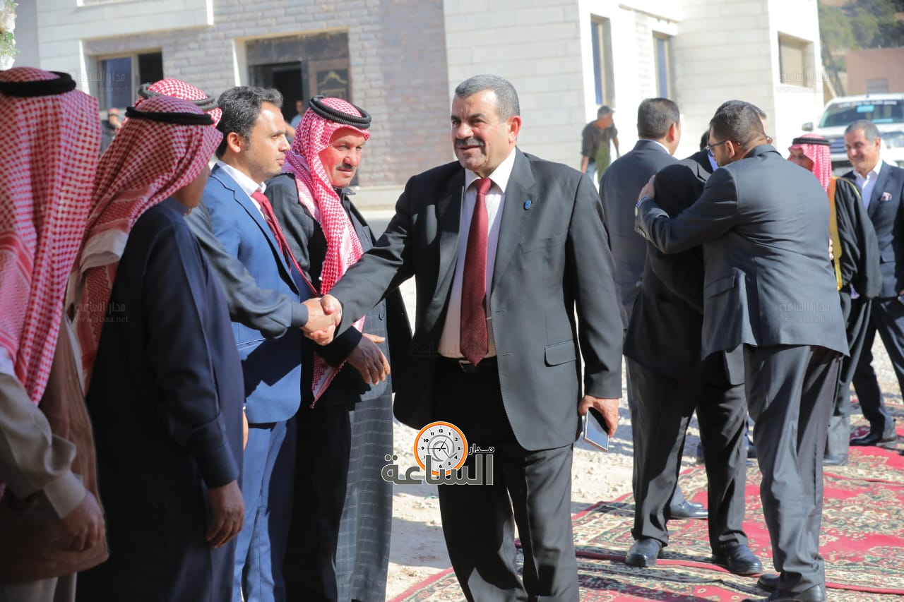 Madar Al-Saa Images 0.44845742349994144