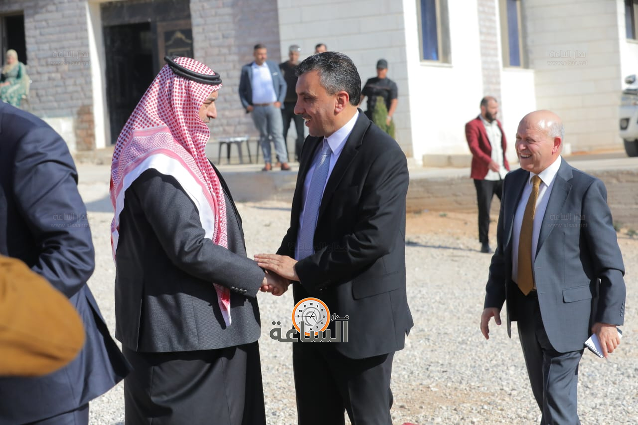 Madar Al-Saa Images 0.29610896034786127