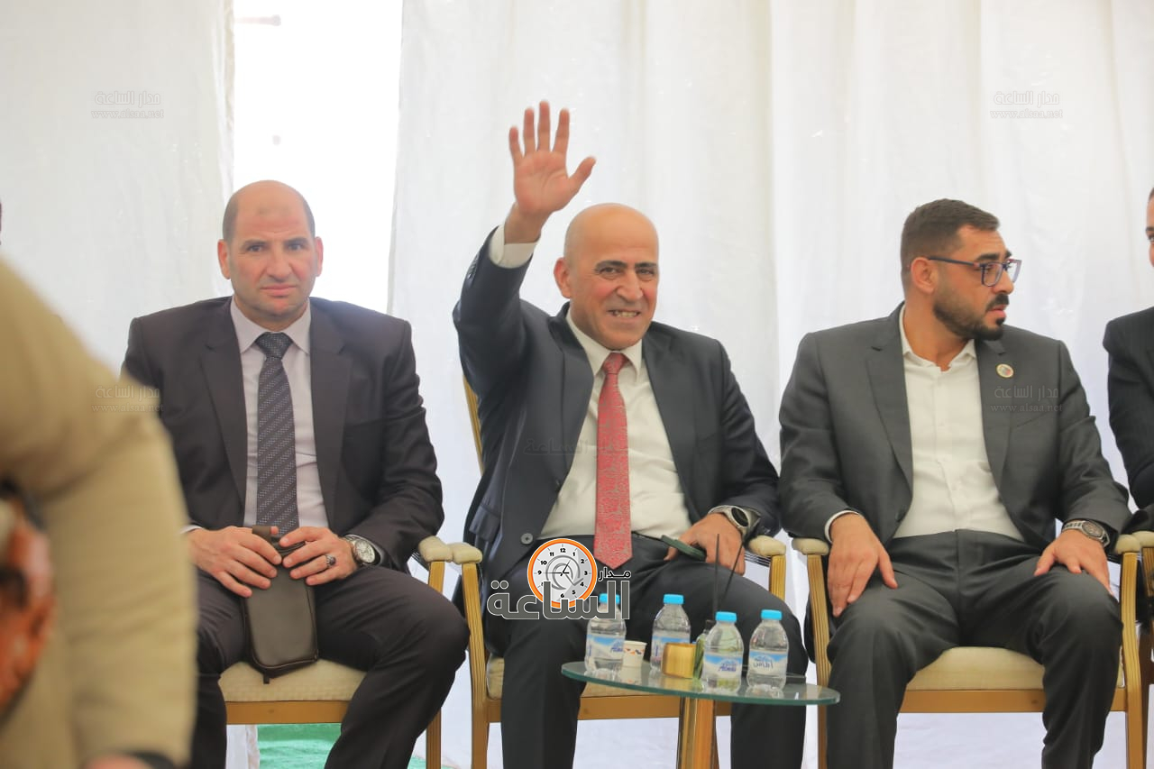 Madar Al-Saa Images 0.2345377141308802