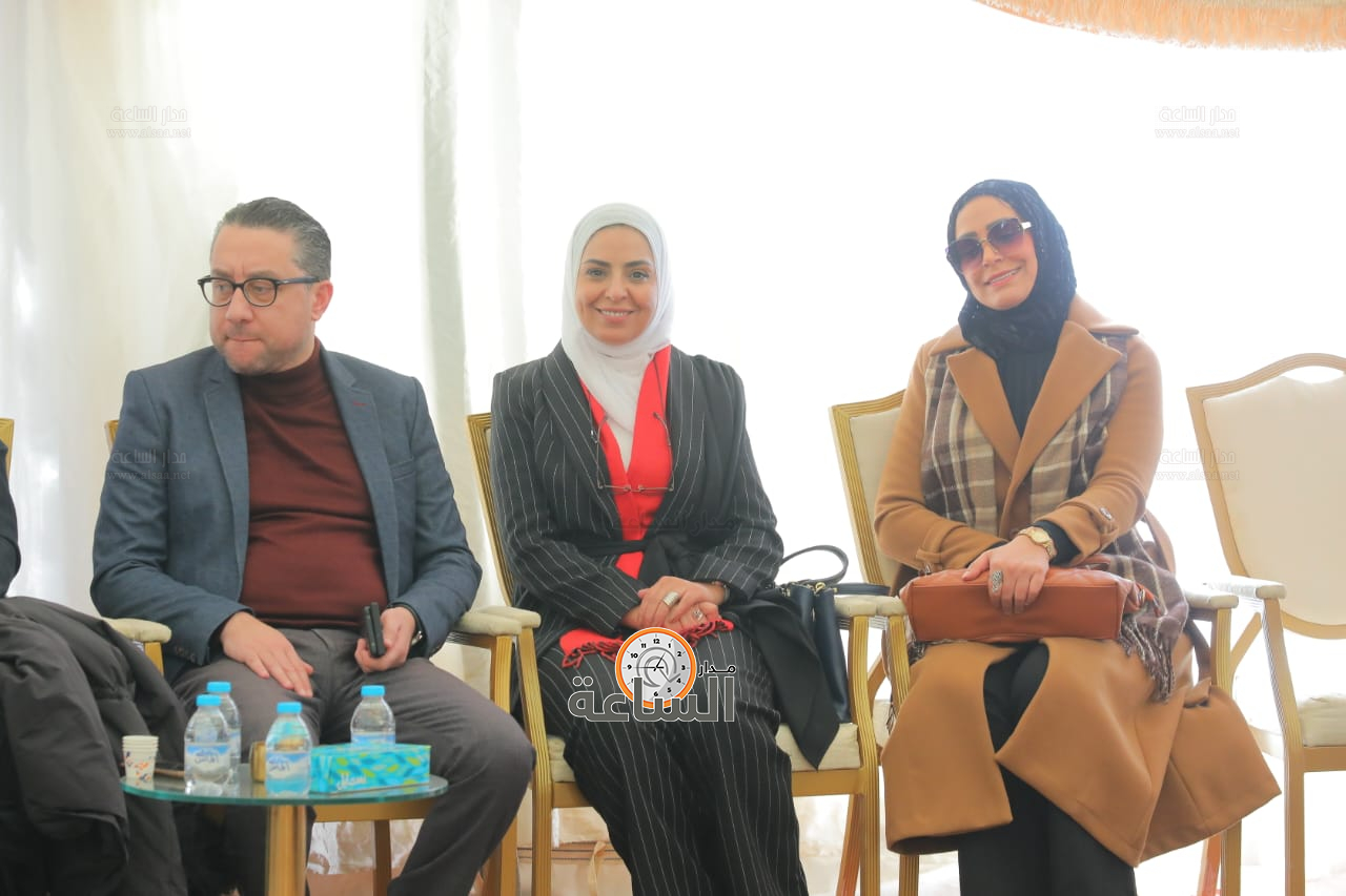 Madar Al-Saa Images 0.1479575064820342