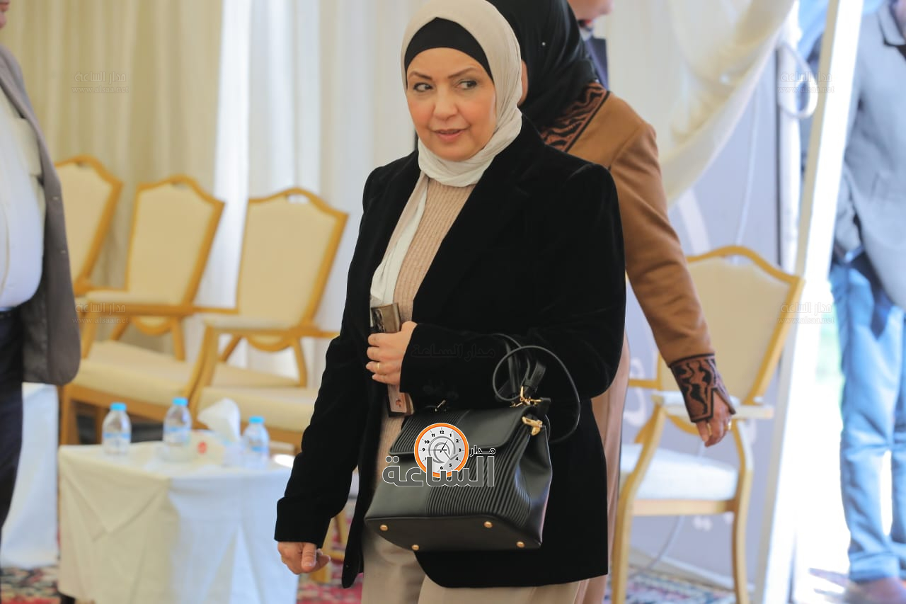 Madar Al-Saa Images 0.19055525220194736