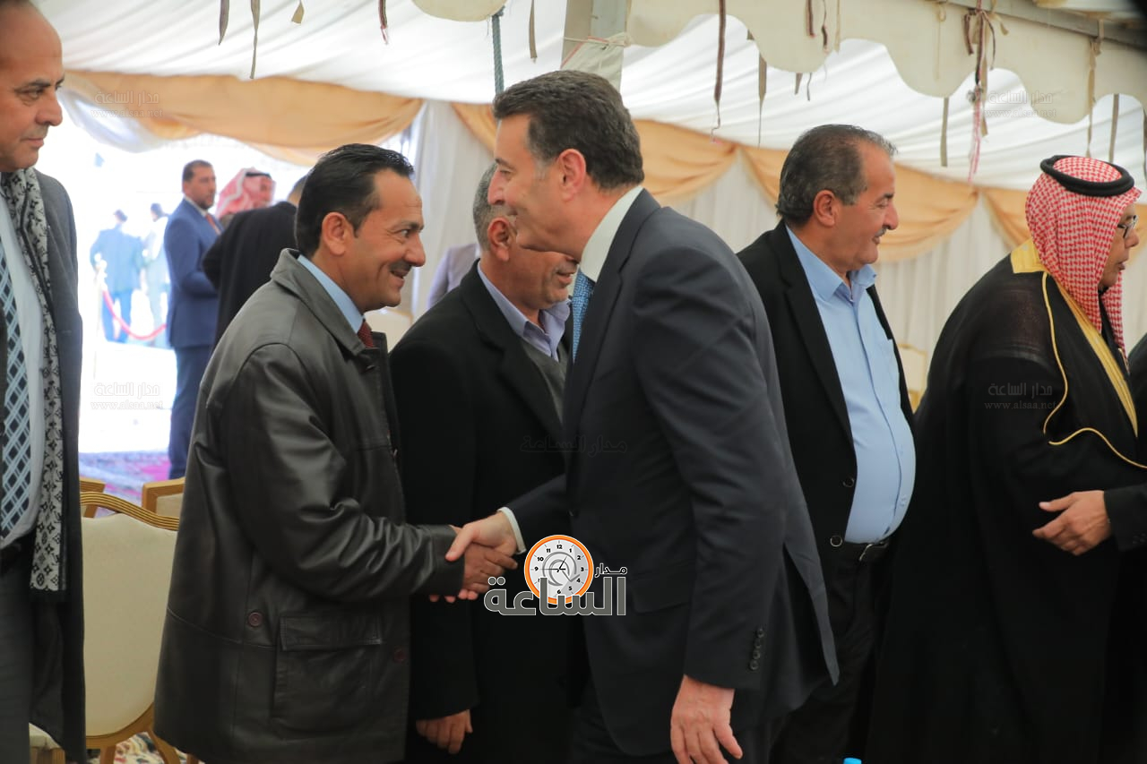 Madar Al-Saa Images 0.389130673975137