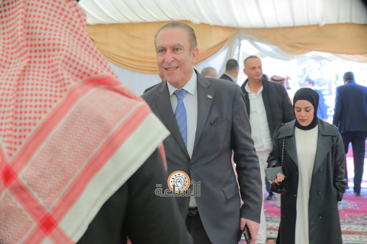 Madar Al-Saa Images 0.4196942583950187