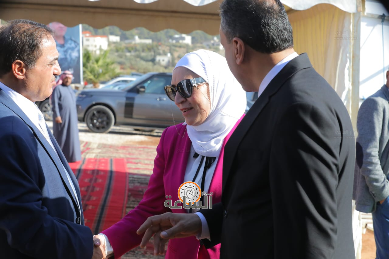 Madar Al-Saa Images 0.9267078849110741