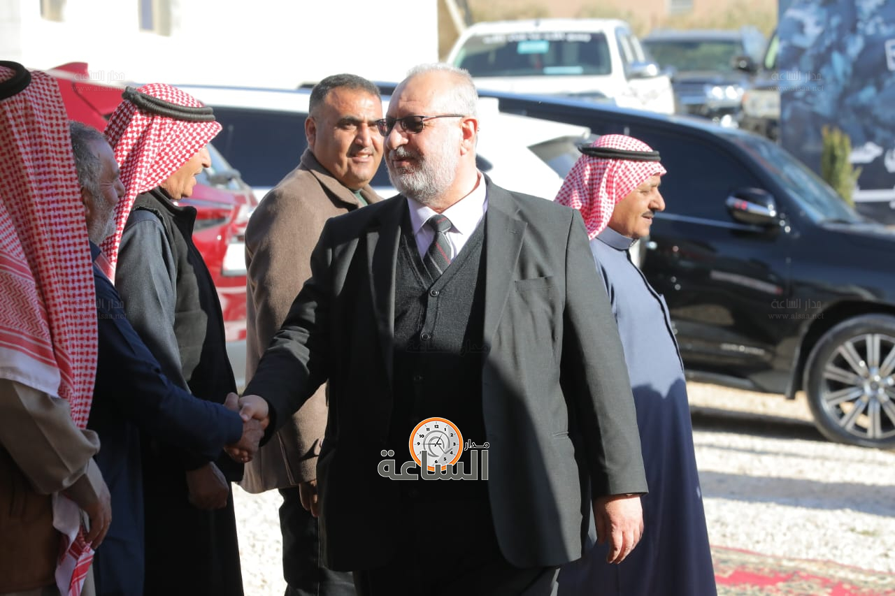 Madar Al-Saa Images 0.6056448347742311