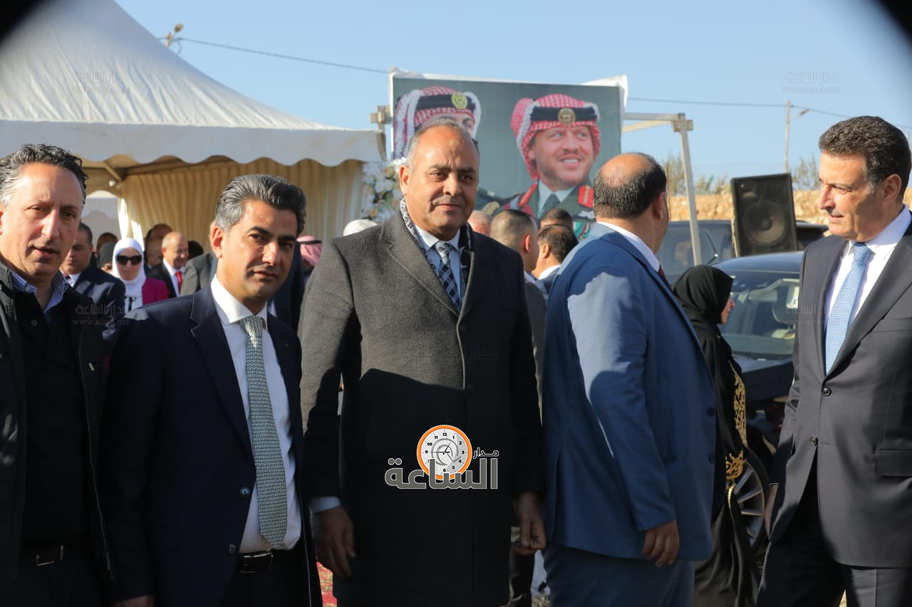 Madar Al-Saa Images 0.5988500943606323