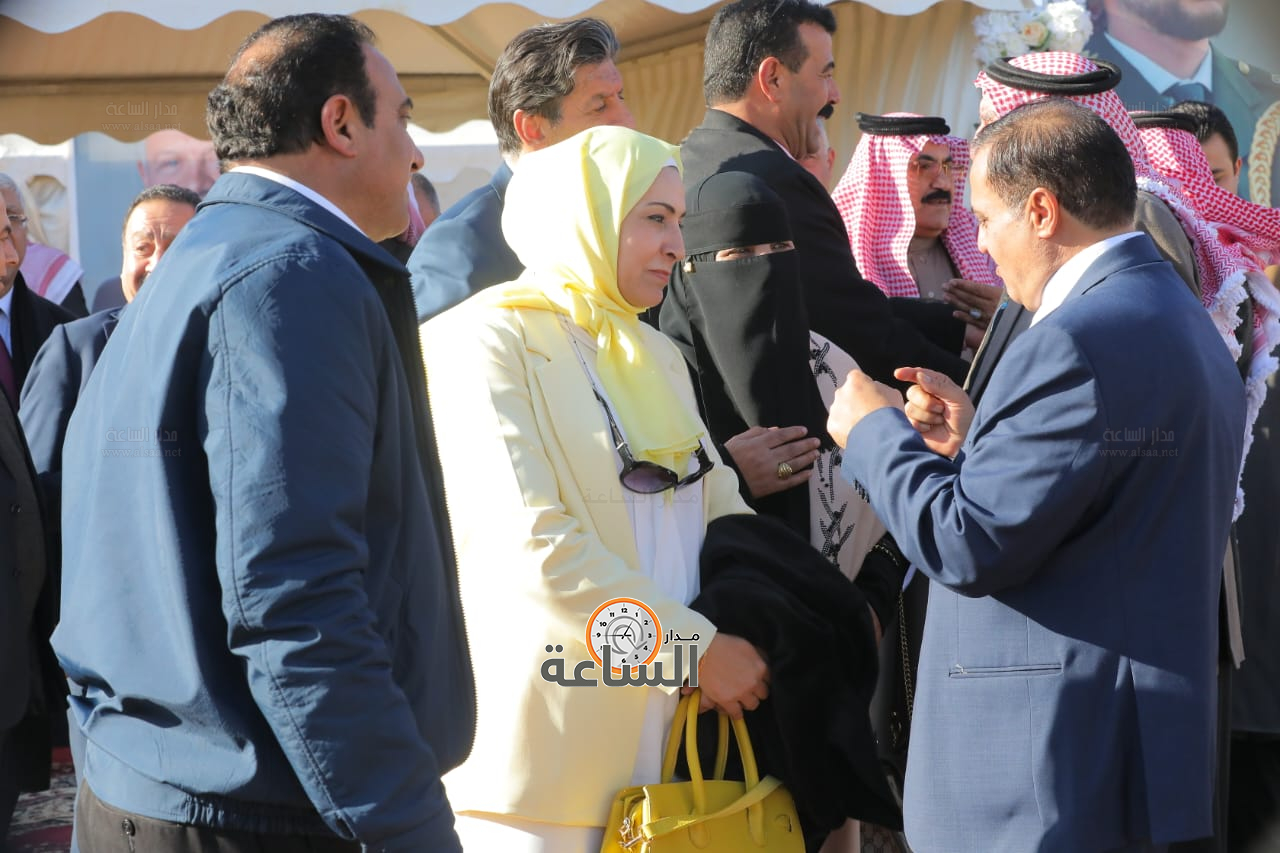 Madar Al-Saa Images 0.23497385254615955