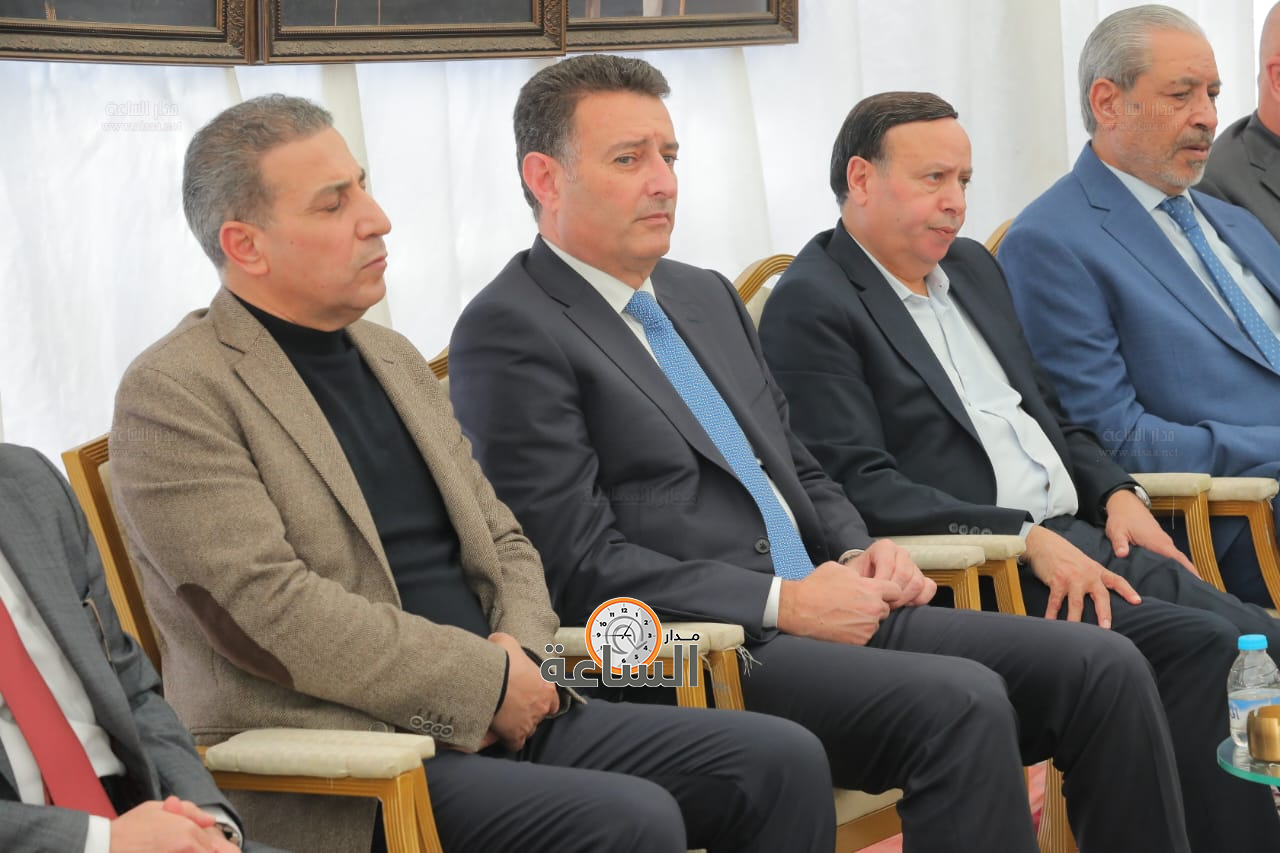 Madar Al-Saa Images 0.8688838475618528