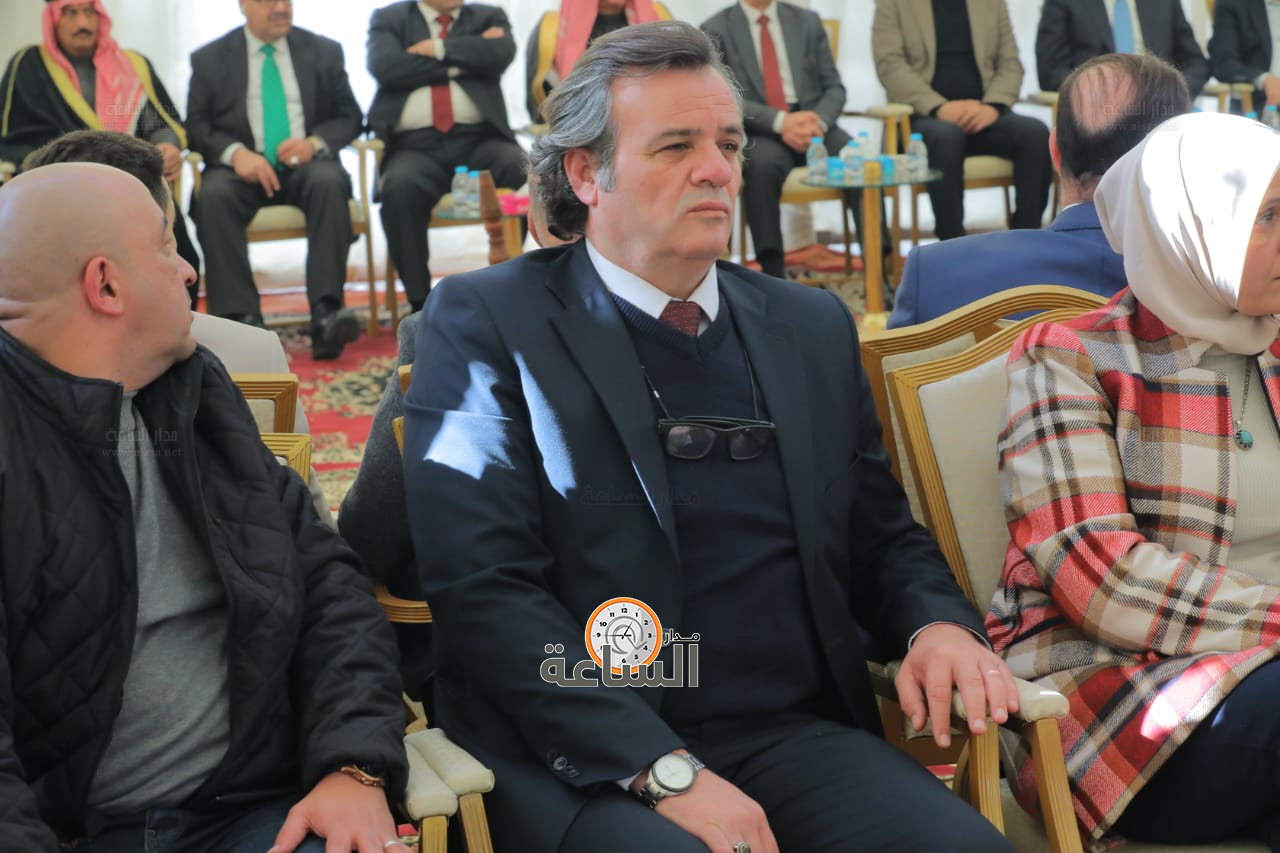 Madar Al-Saa Images 0.2454287597096192