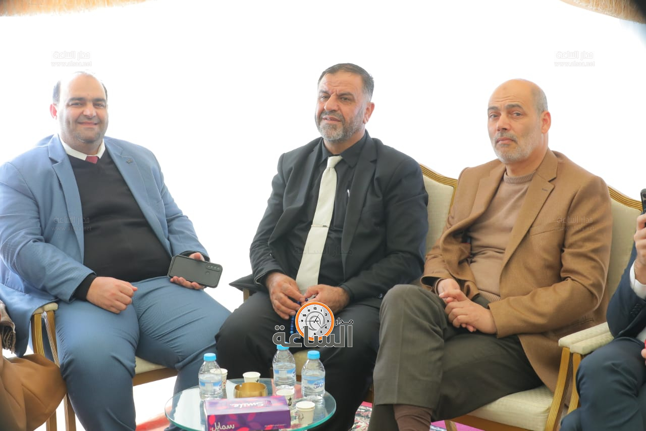 Madar Al-Saa Images 0.15086793490178274