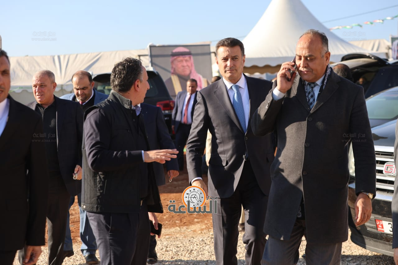 Madar Al-Saa Images 0.9129181252371015