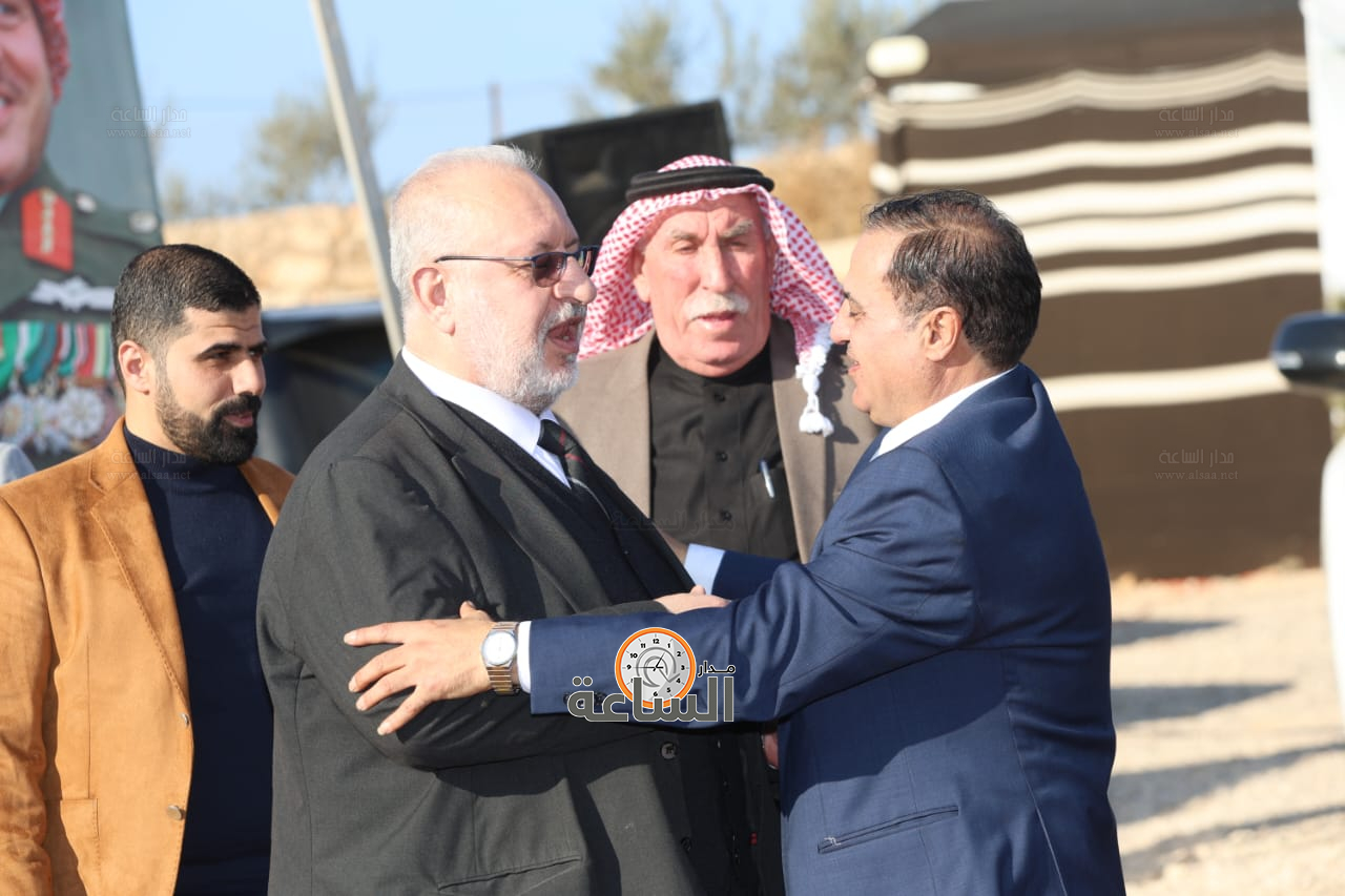 Madar Al-Saa Images 0.8722891276702471